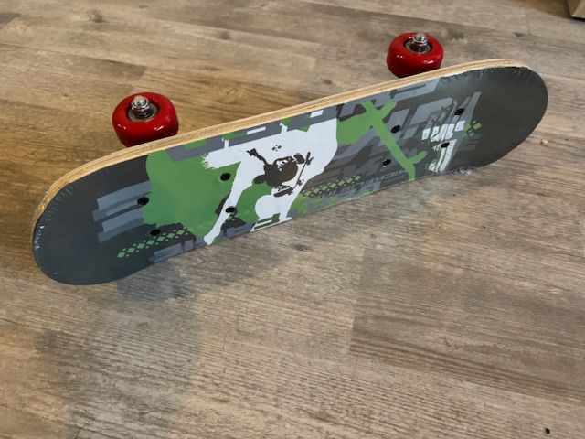 skateboard