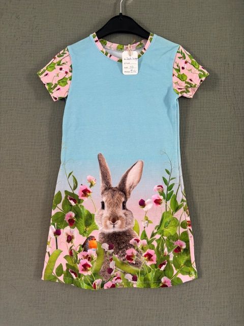 Meisjes konijnen jurk