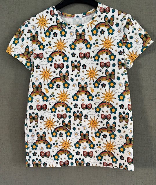 T-shirt voor Kinderen met Zonnetjes en Regenbogen