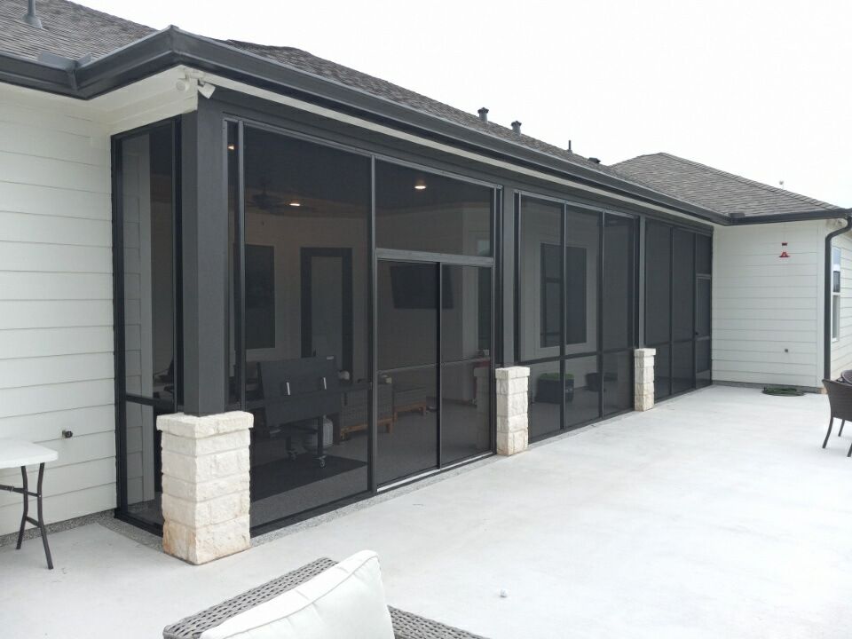 Screen room with bronze aluminum frame in San Antonio