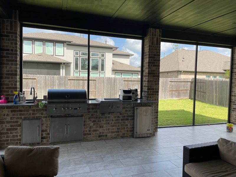 Screened in patio enclosure in Houston, TX