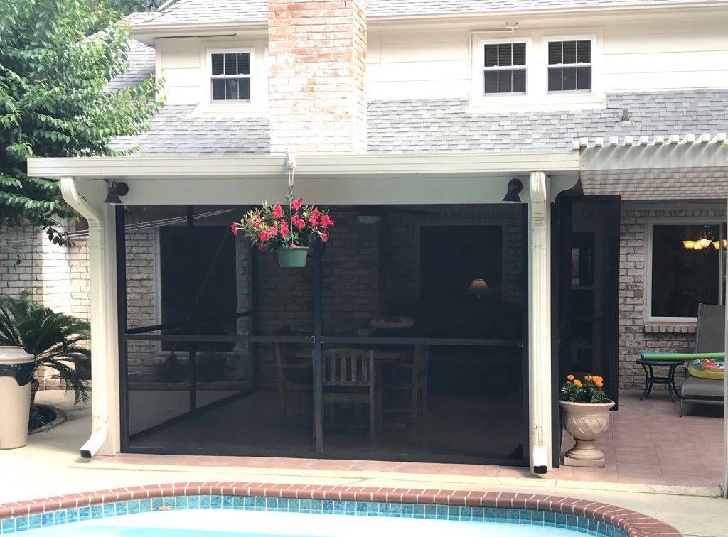 Screen enclosure patio shade installation in Somerset rural backyard