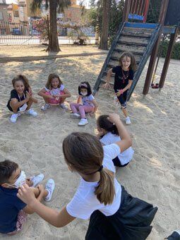 Clases de inglés de niños edad escolar