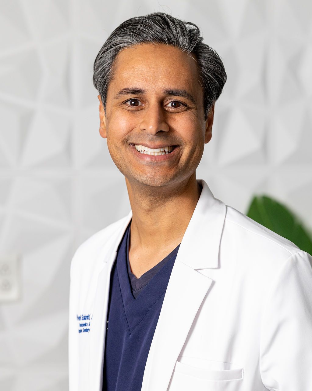 Dr. Vivek Solanki, DDS