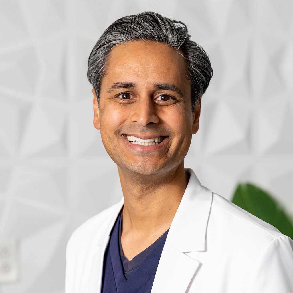 Dr. Vivek Solanki, DDS