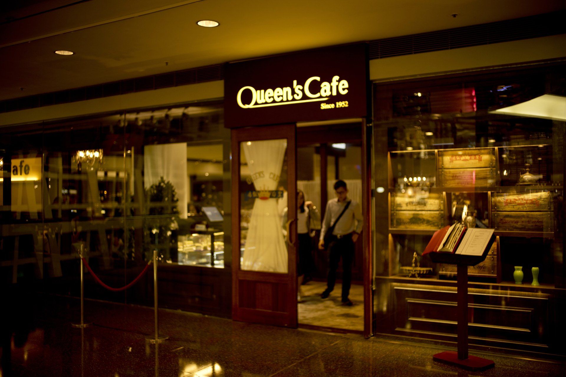 Queen's Cafe