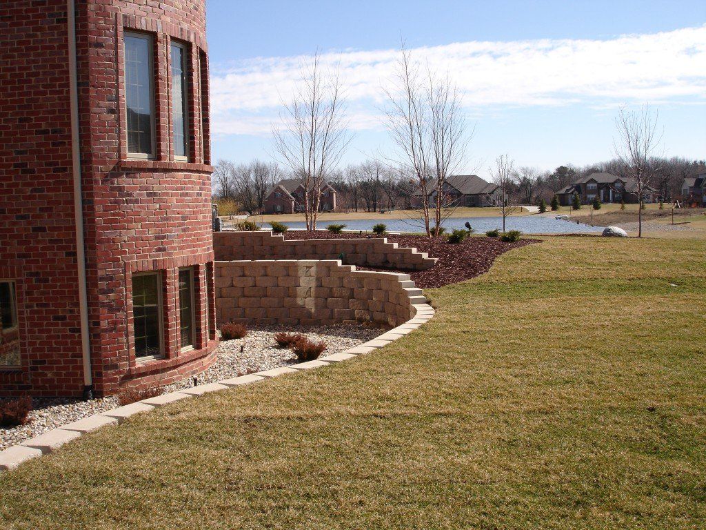 Retaining walls — South Bend , IN — Fuerbringer Landscaping & Design