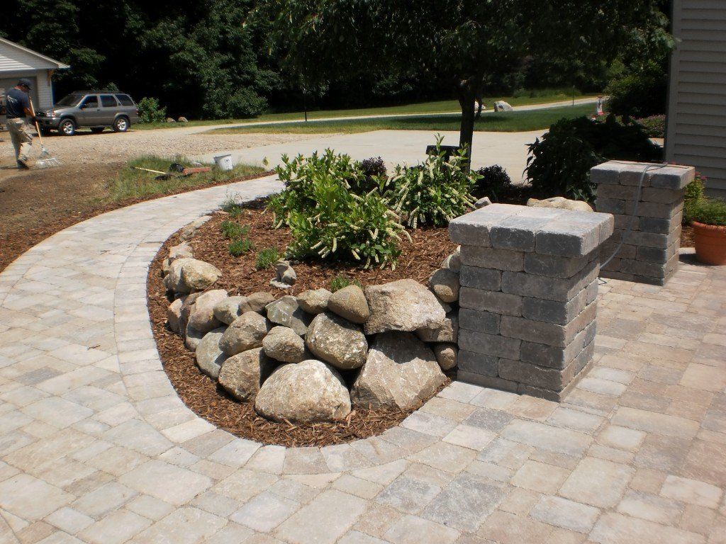 Brick garden wall— South Bend , IN — Fuerbringer Landscaping & Design