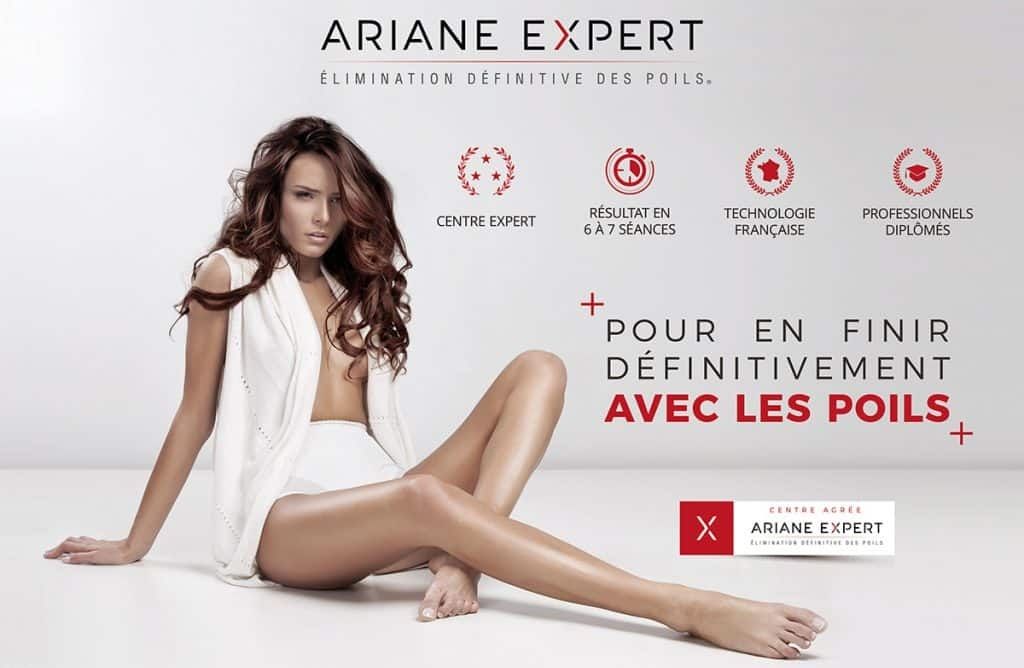 Une femme est assise sur le sol avec les jambes croisées pour l'expert Ariane