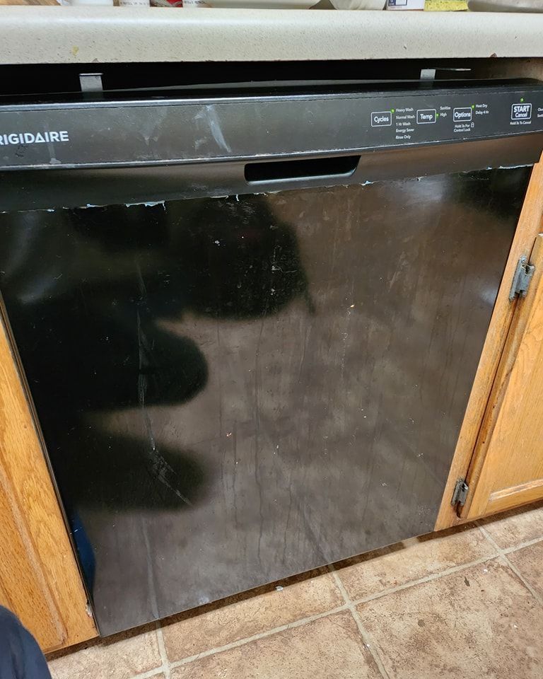 TMMT Appliance Repair providing oven range repair services in Mississippi