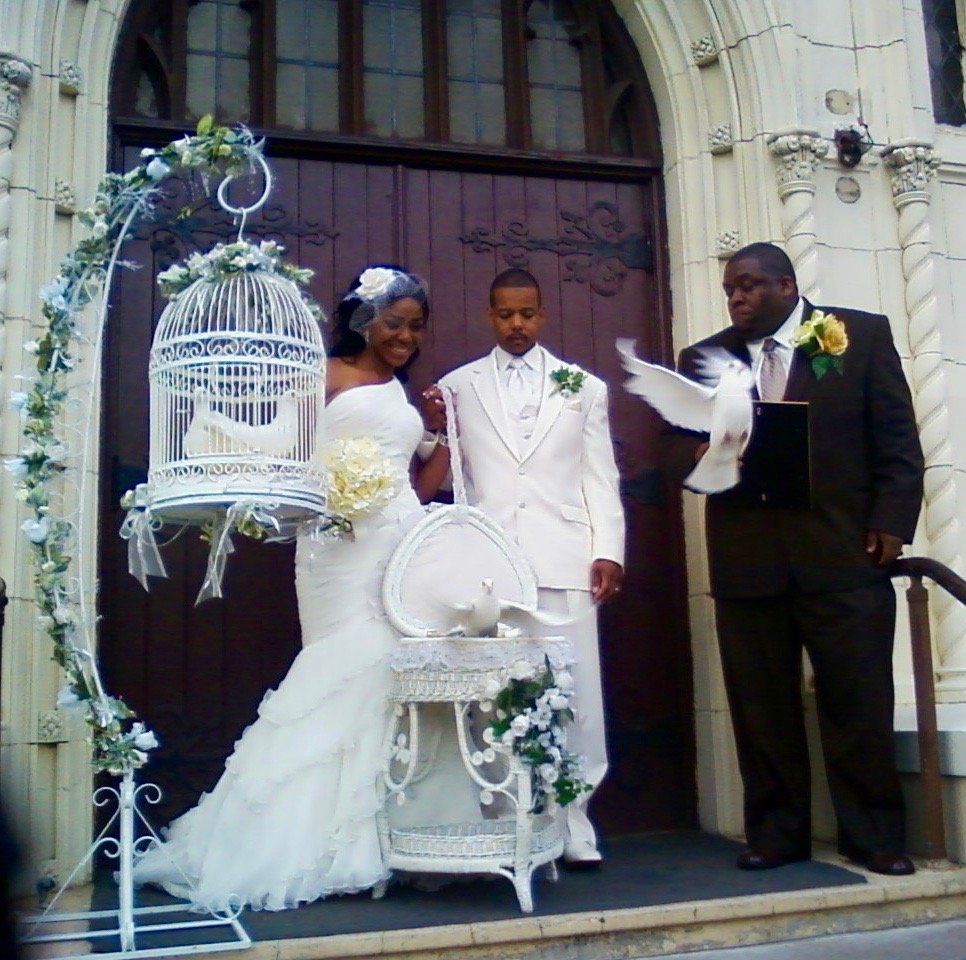 professional dove release service.