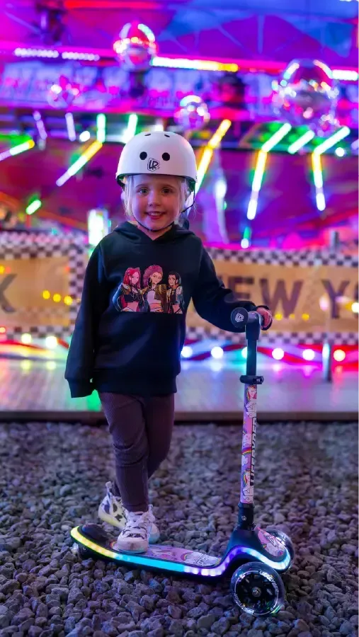 3 Wheel Scooter with LED light up Deck