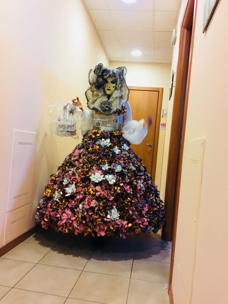 Model in black dress