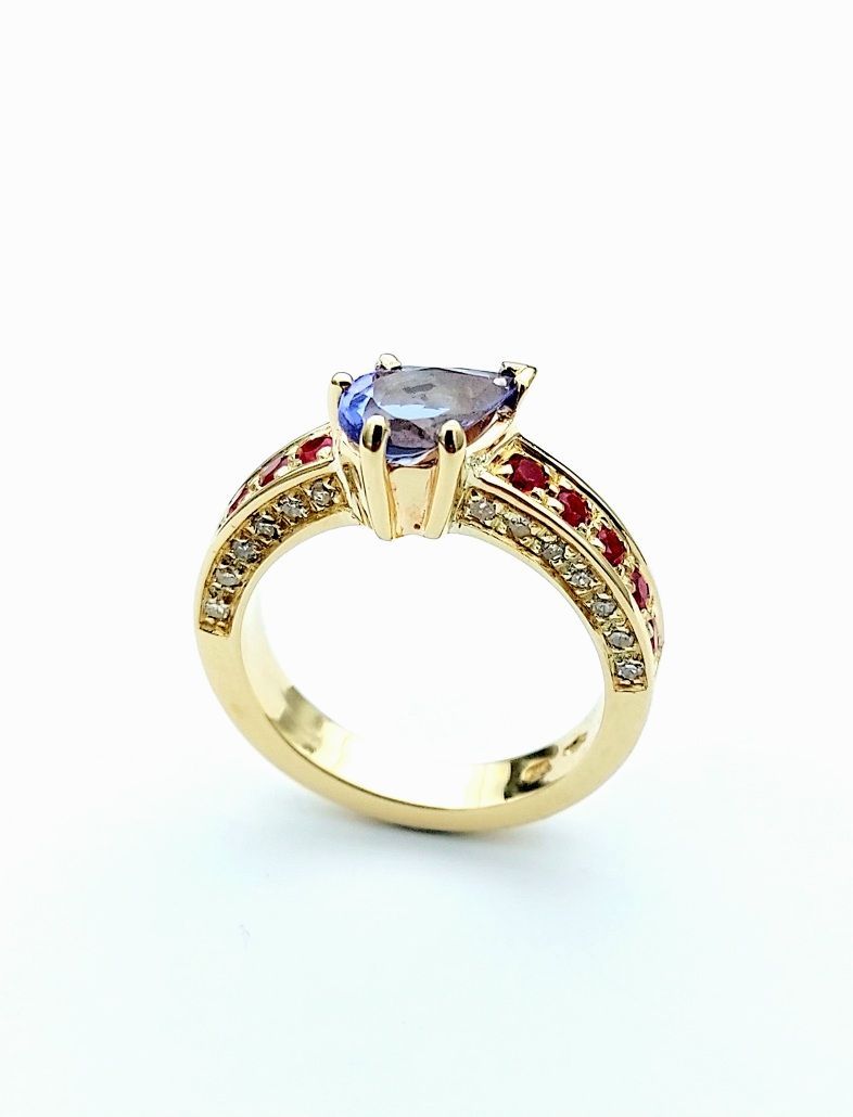 anello tanza e rubini 04