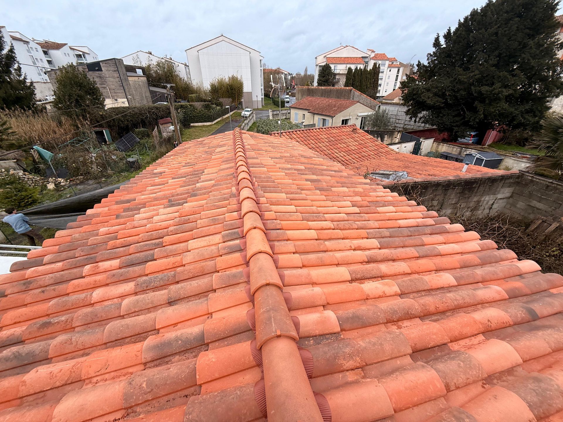 Pose de tuiles après