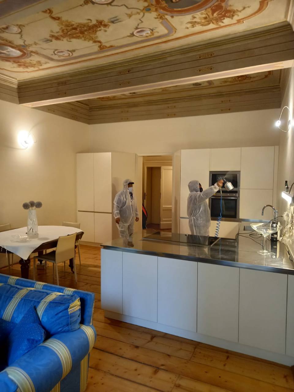 sanificazione di una cucina