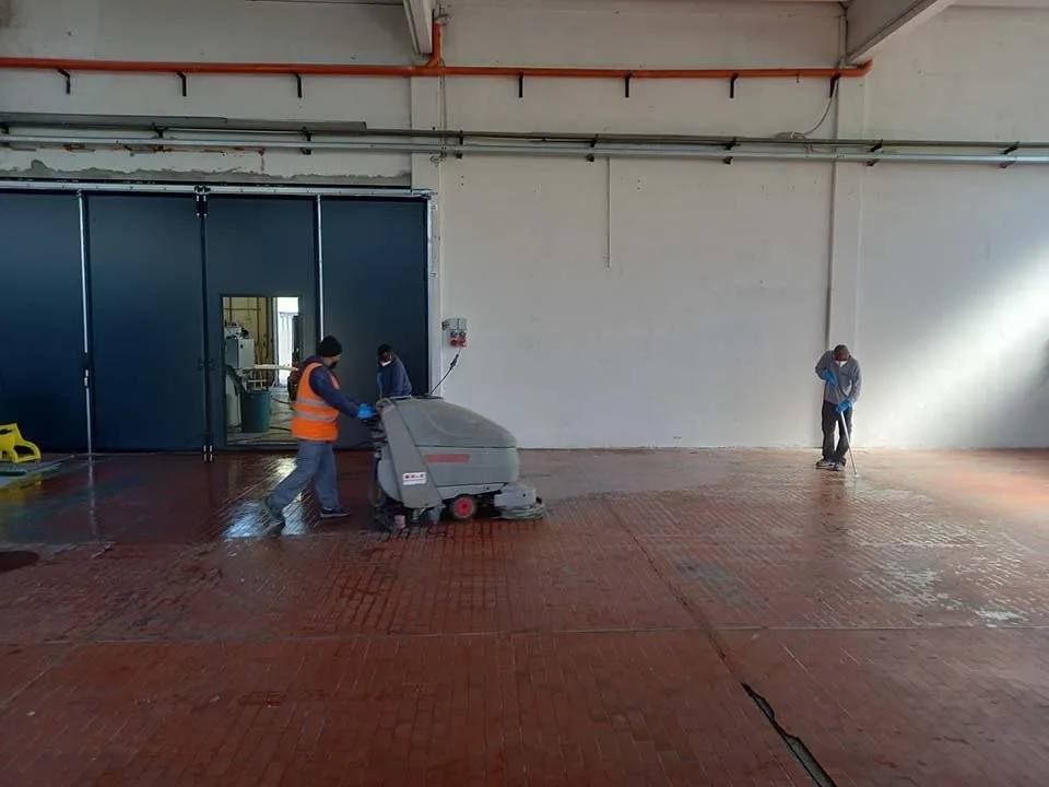 interno di un capannone industriale