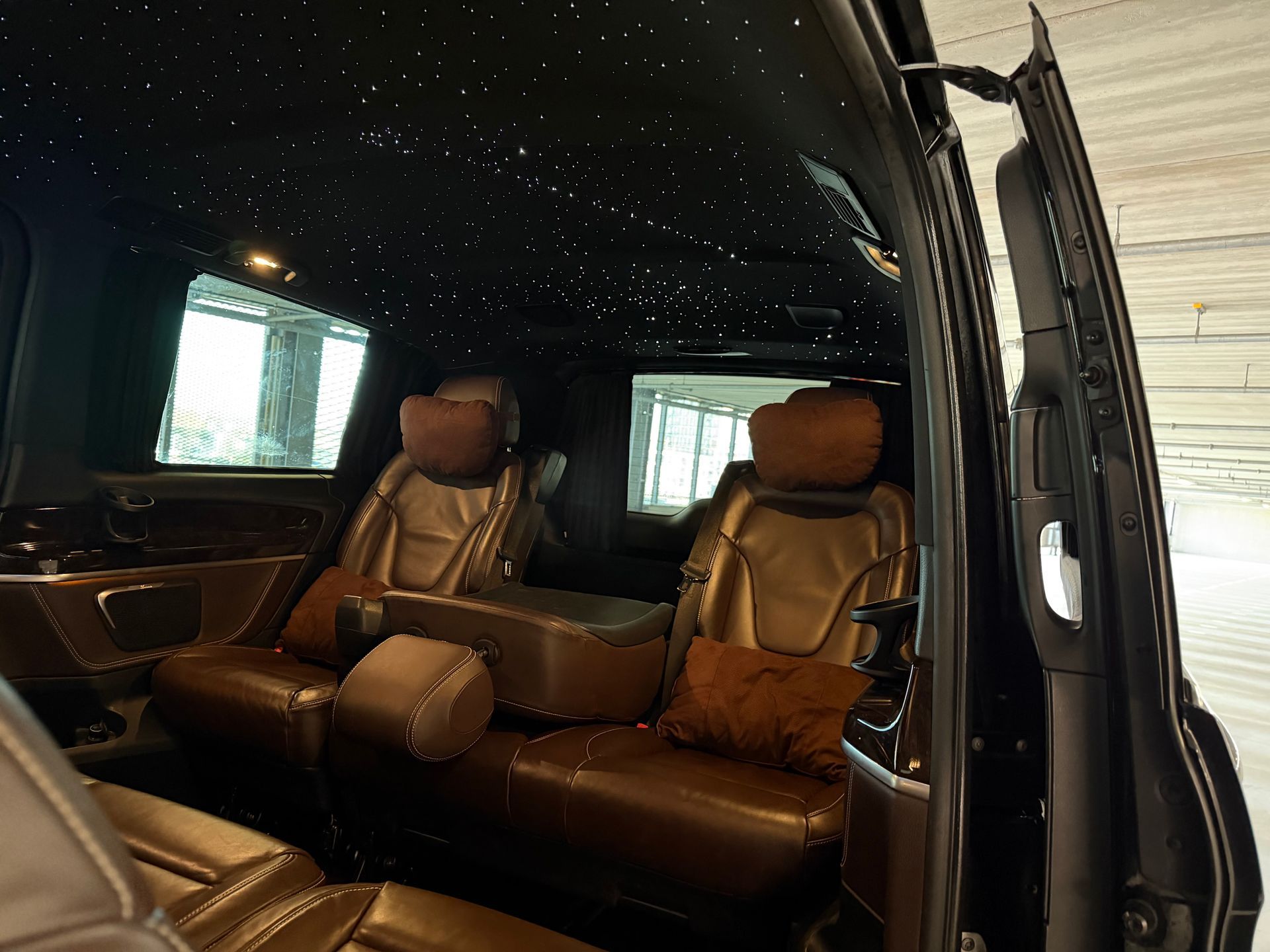 Taxi from Amsterdam to Parijs Taxi from Amsterdam to Paris