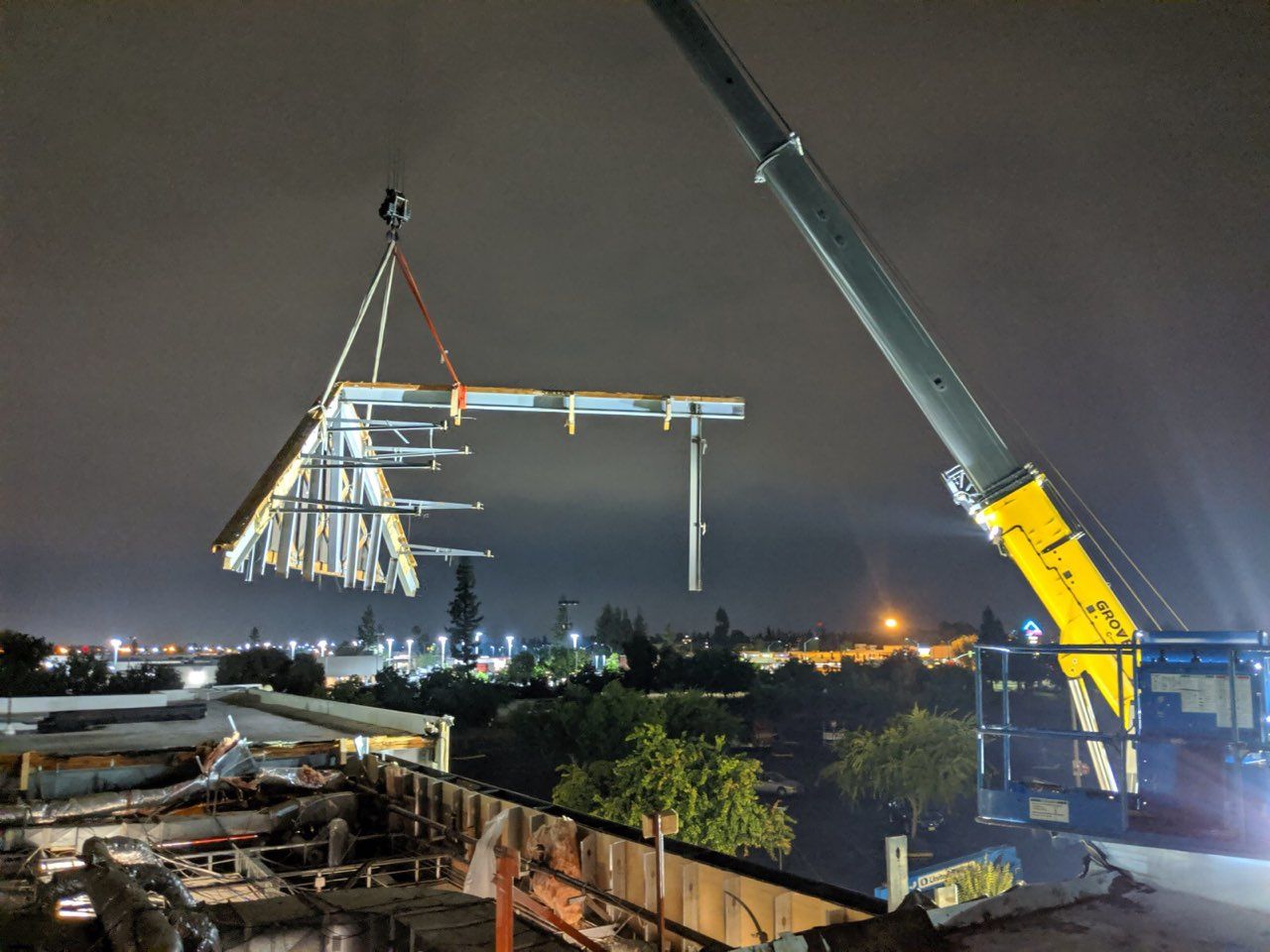 Gallery Fresno, California Midnight Crane Service Inc.