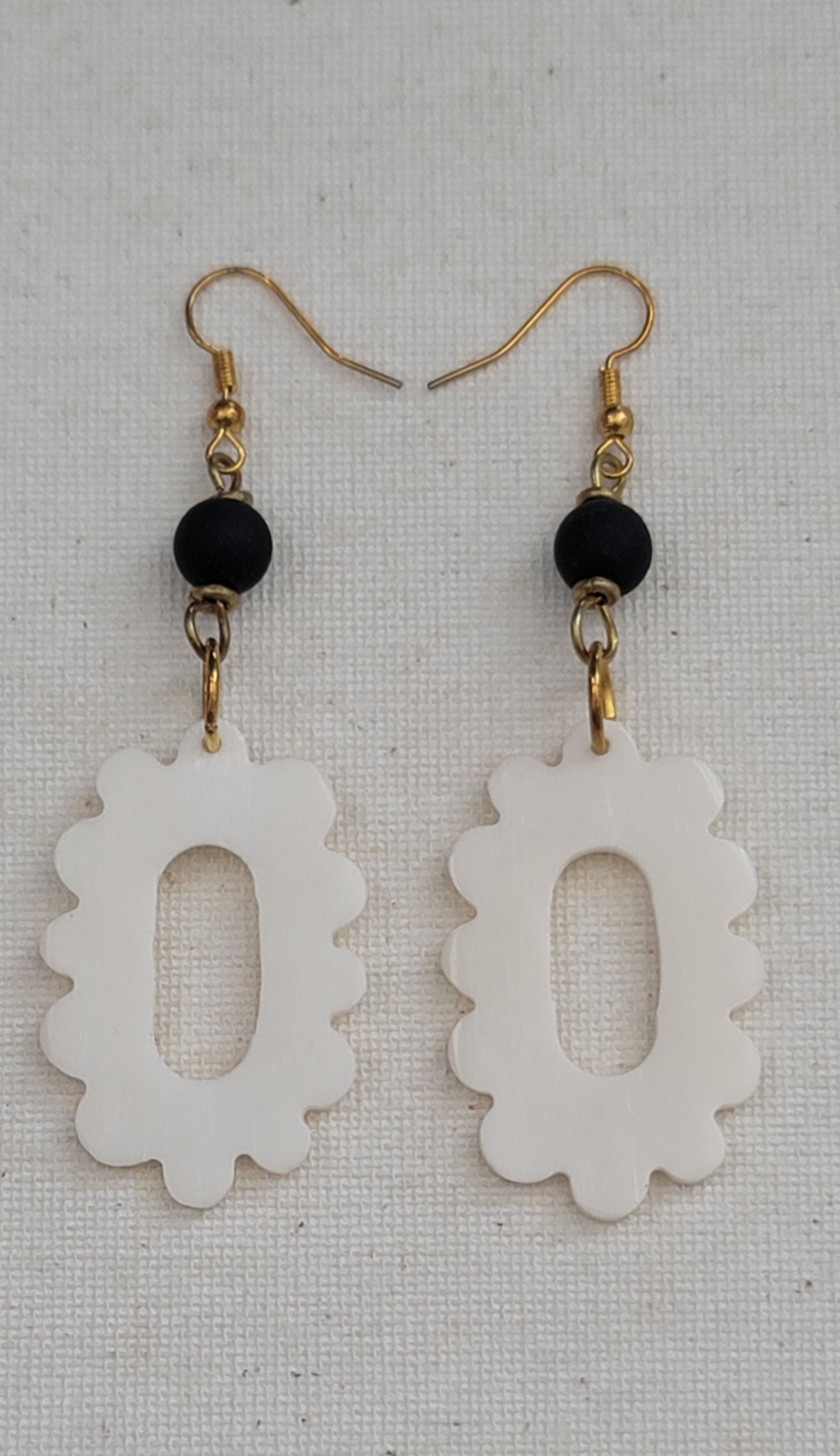 Ankole White Flower Earring