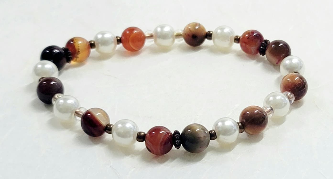 Agate and white Hematite Bracelet