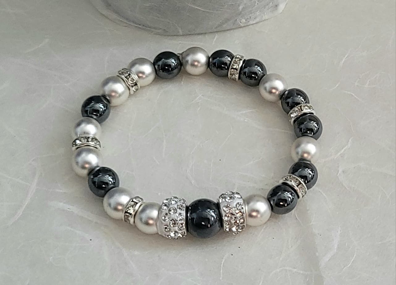 Hematite Silver Diamond Bracelet by Tas tas