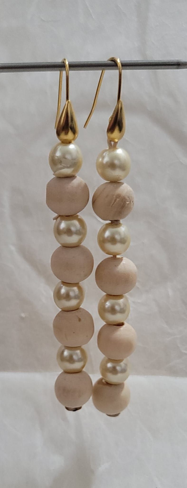 Wood and Pearl earrings