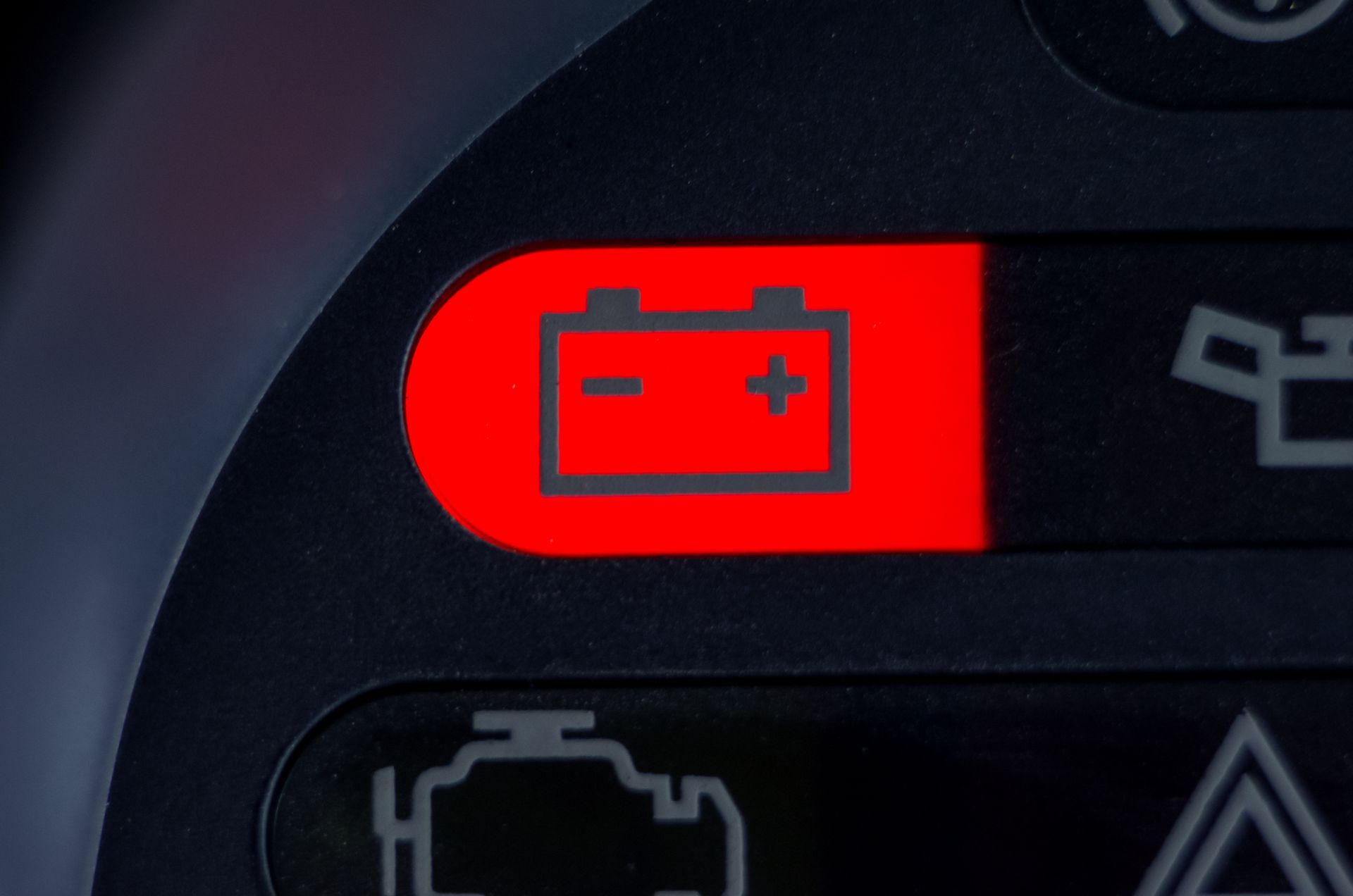 Why Does My Battery Light Flicker While Driving? | Toole's Garage