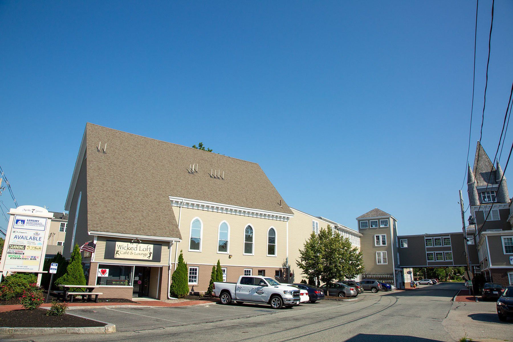 Home BOSTONIAN SHOE LOFTS WHITMAN ,MA