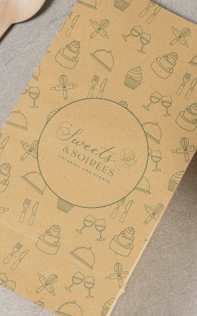 A piece of paper with a circle in the middle that says sweets & soirées