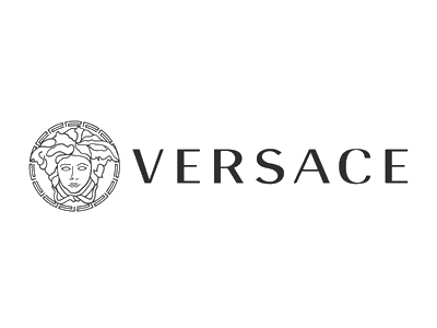 Un logo in bianco e nero per Versace con una testa di medusa.
