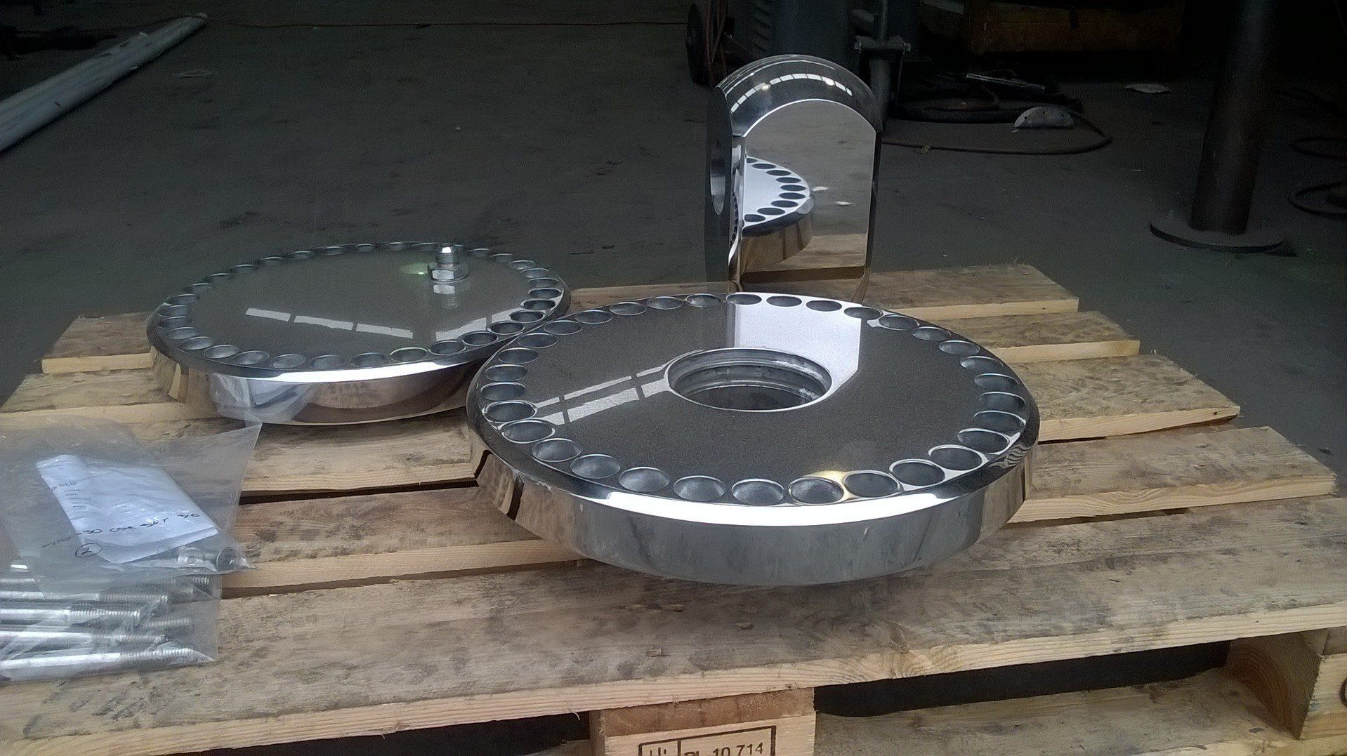 Metal Polish Co. Specializing in production welding & polishing