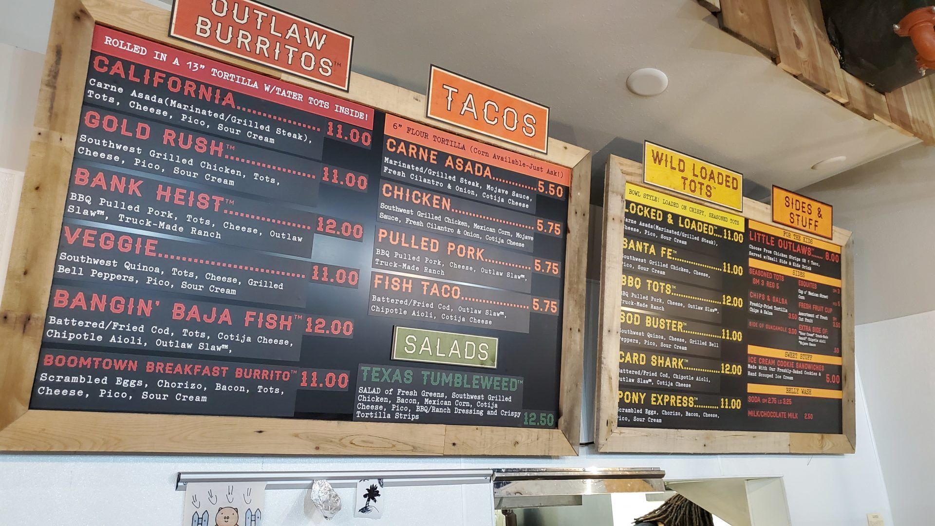 Indoor Signage Customization at Its Best - Chattanooga TN -- Custom Indoor Sign Company 