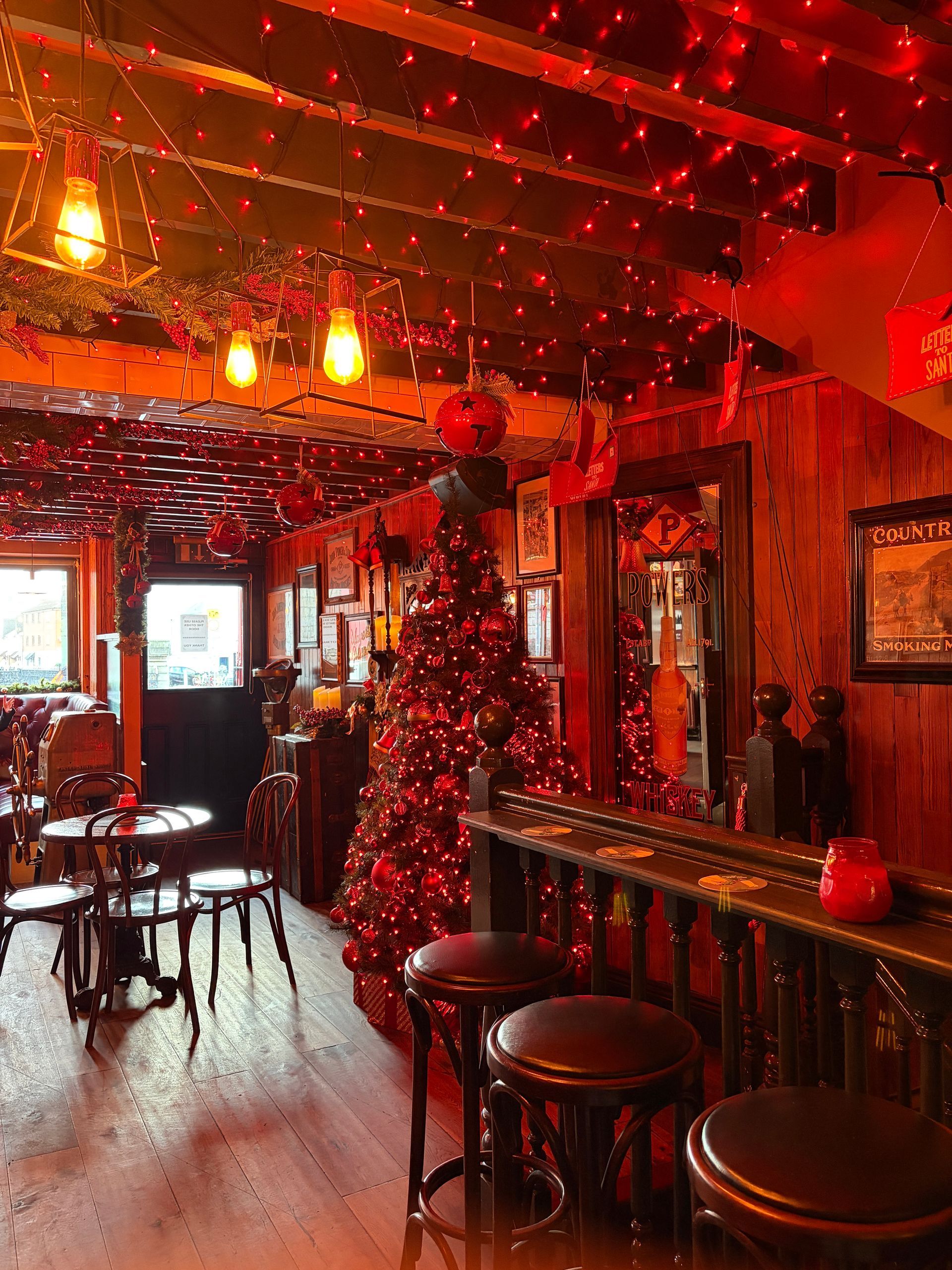 The Oarsman Ringsend, Georgian, Dublin Pub, Drinks, Food Menu, Private Bookings, Corporate Bookings