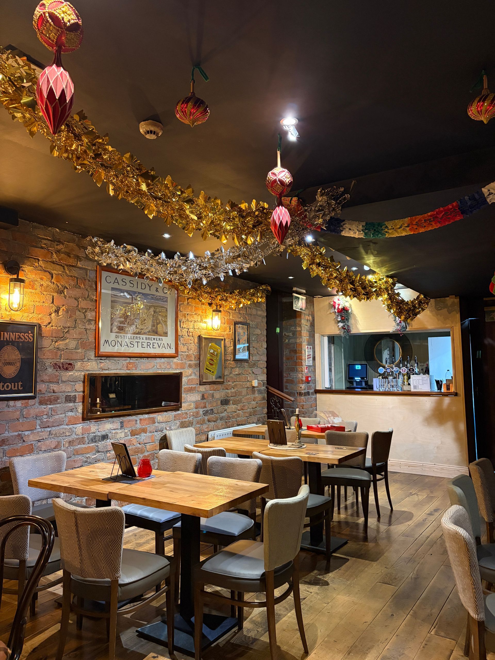 The Oarsman Ringsend, Georgian, Dublin Pub, Drinks, Food Menu, Private Bookings, Corporate Bookings