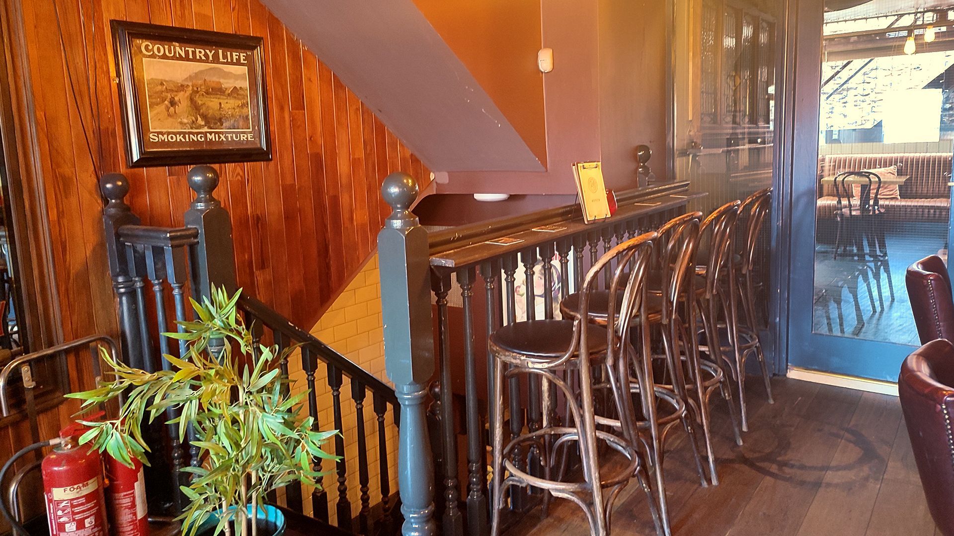 The Oarsman Ringsend, Georgian, Dublin Pub, Drinks, Food Menu, Private Bookings, Corporate Bookings