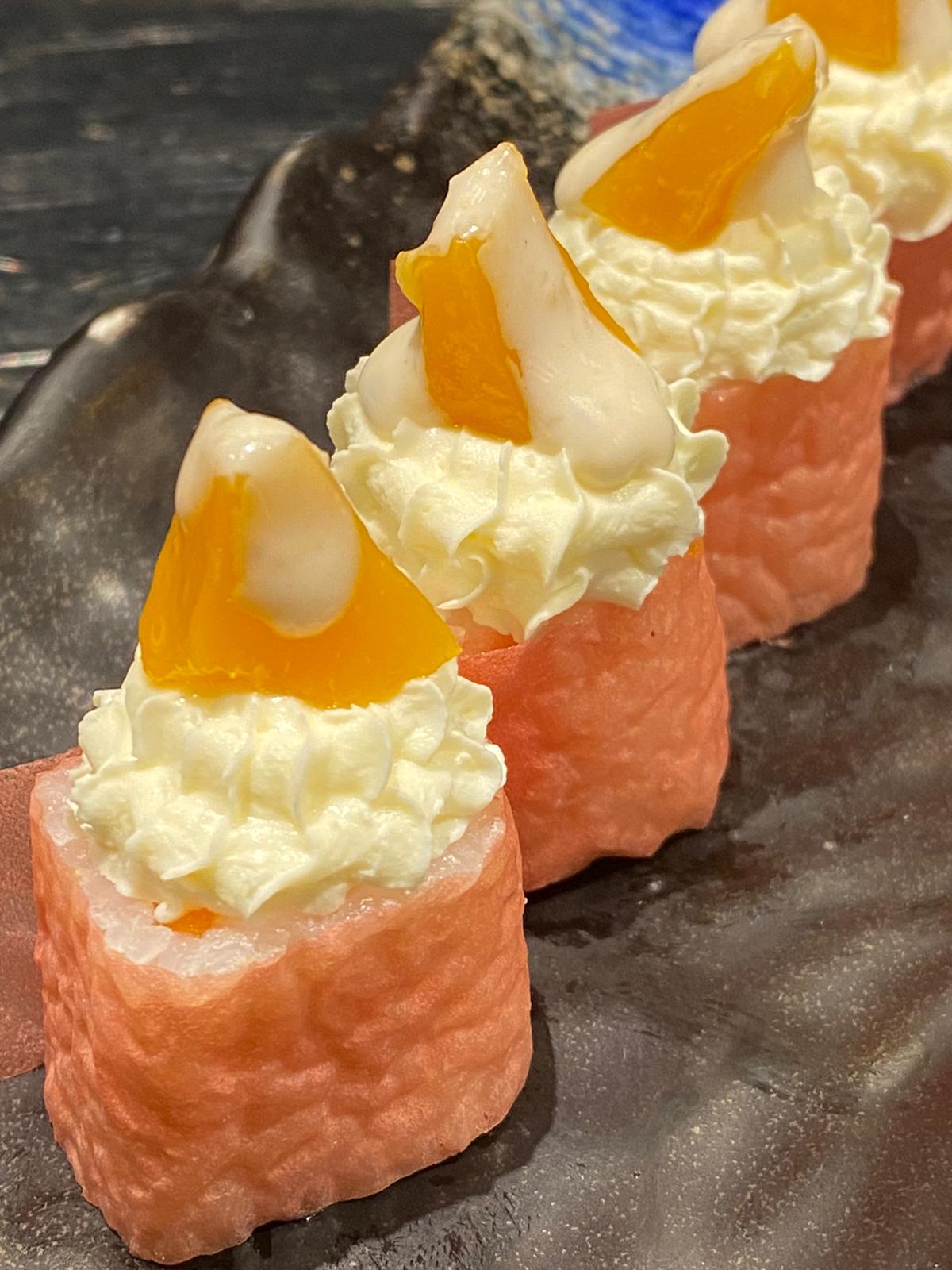 gunkan salmone