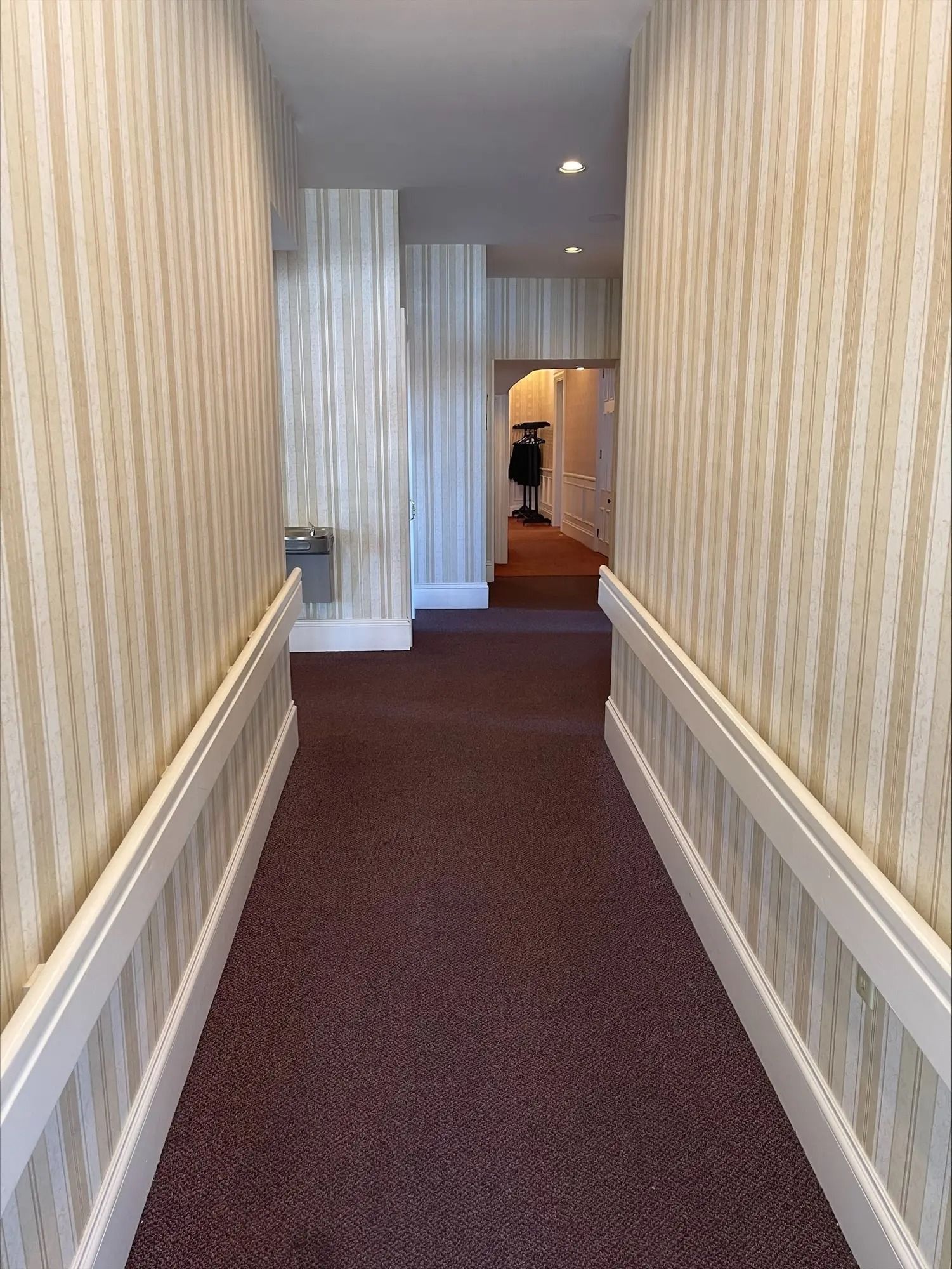 Hallway at Goodwin-Sievers Family Funeral Home Vincennes, IN