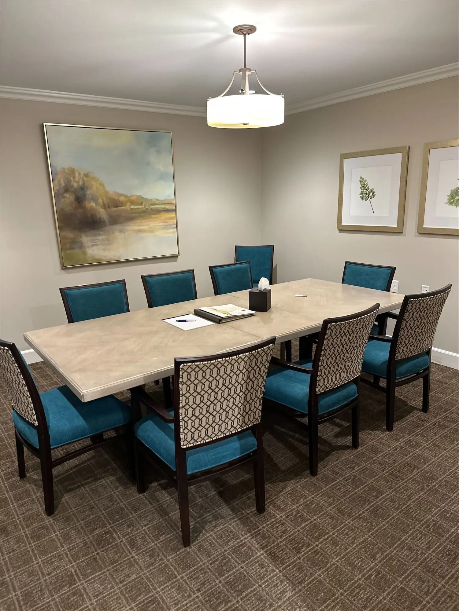 Arrangement room of Goodwin-Sievers Family Funeral Home Washington, IN