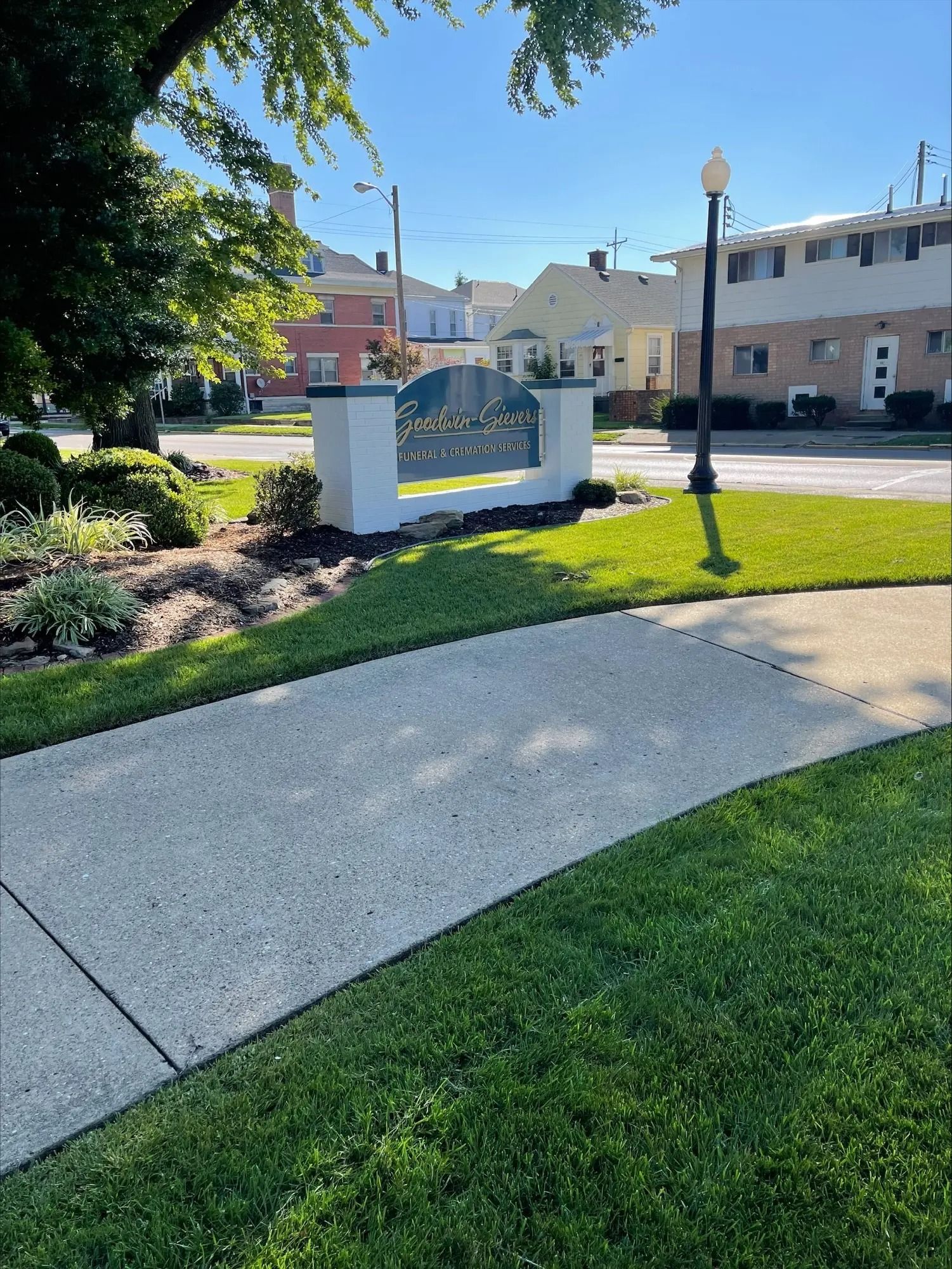 Exterior view of Goodwin-Sievers Family Funeral Home Vincennes, IN