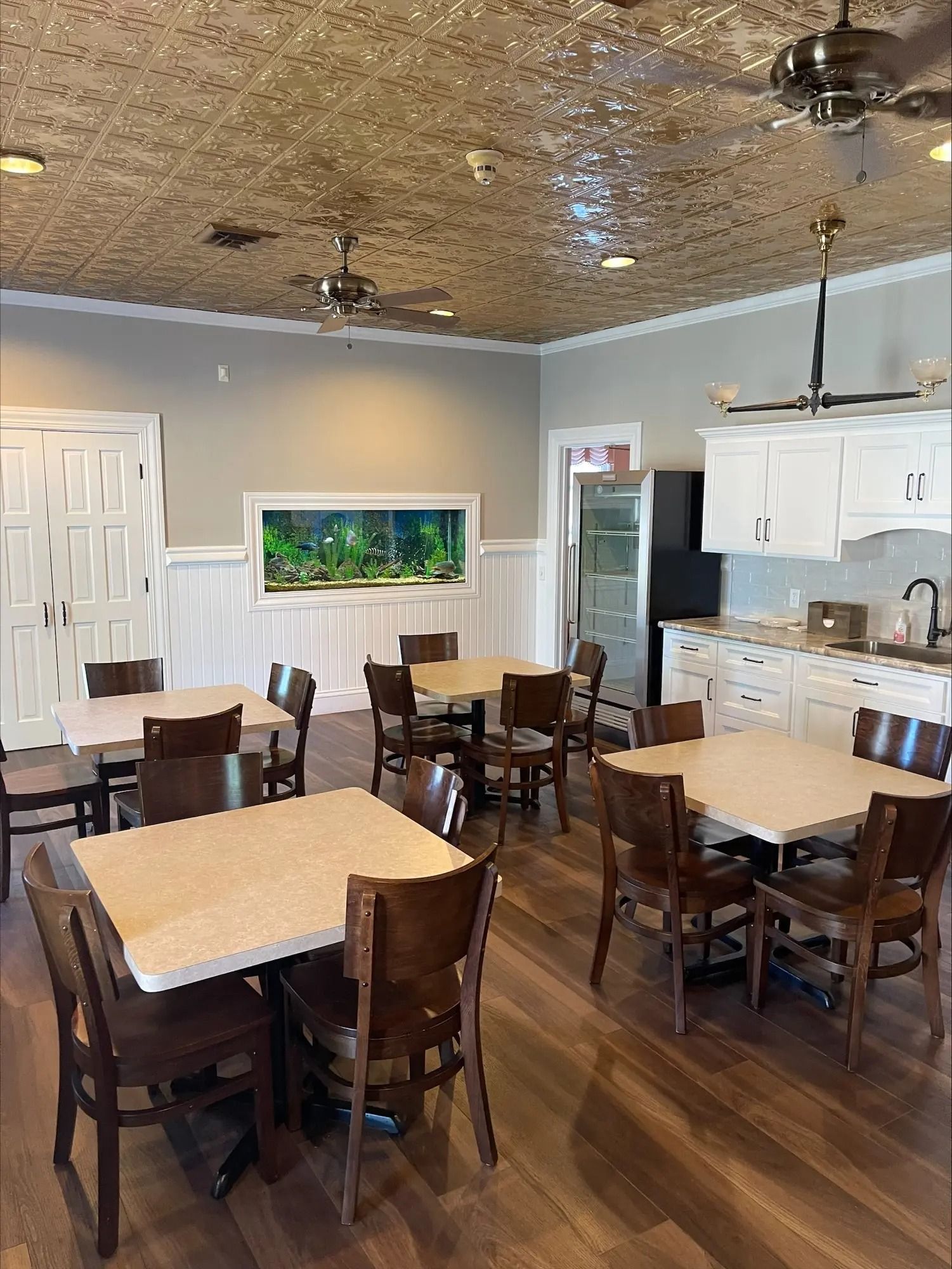 Seating area of Goodwin-Sievers Family Funeral Home Washington, IN