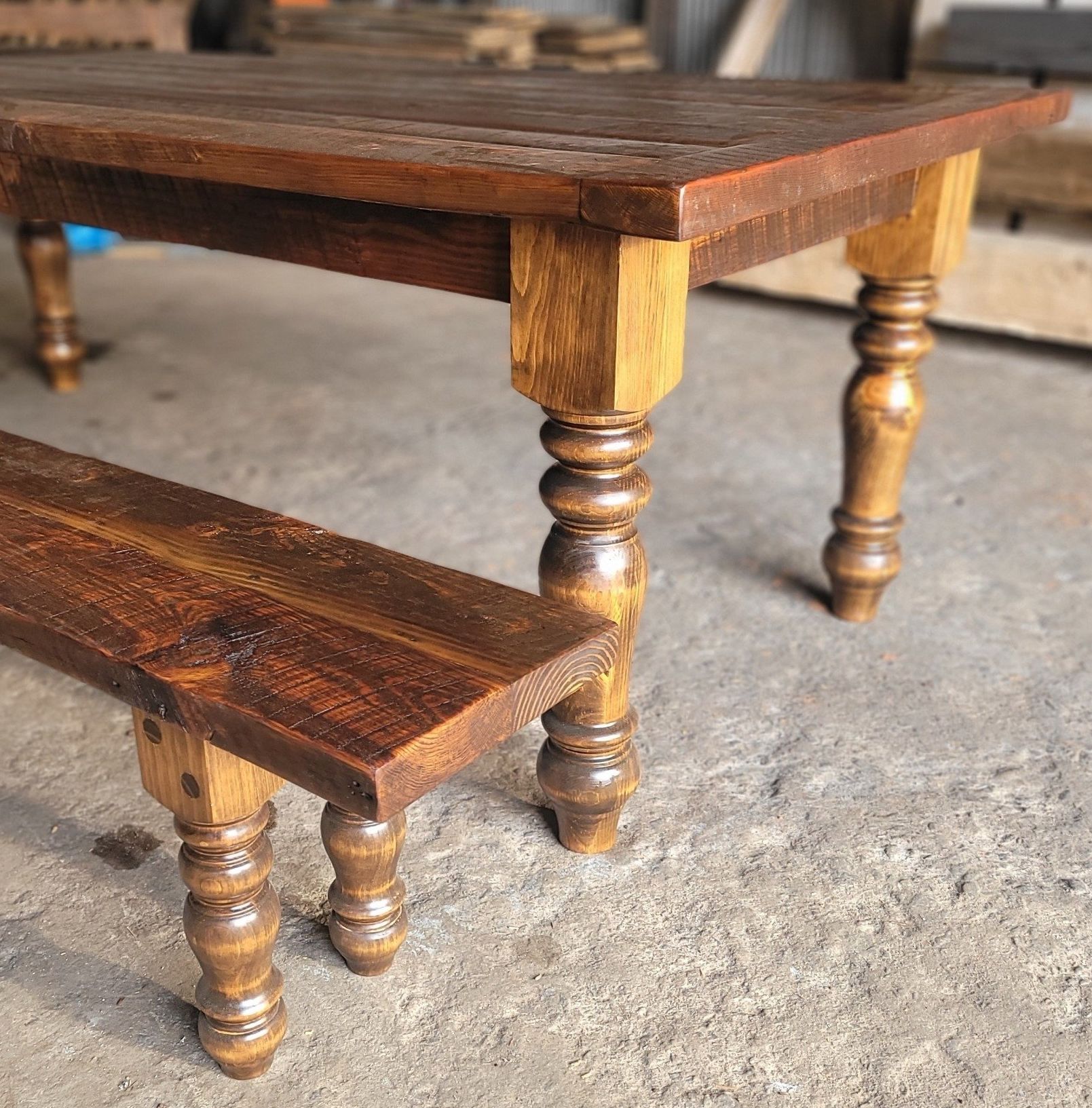 heart pine farmhouse table with chunky legs