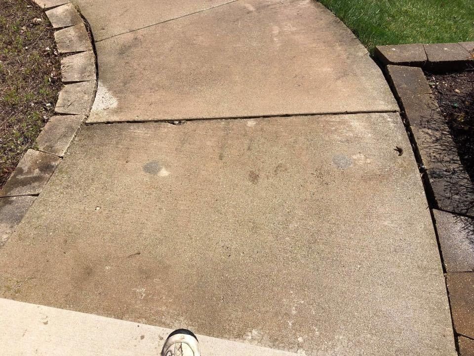 Walkway — Rockford, IL — Northern Illinois Concrete Lifting