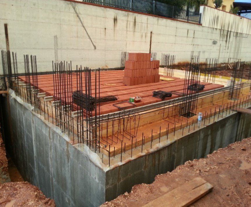 Edificio in fase di costruzione