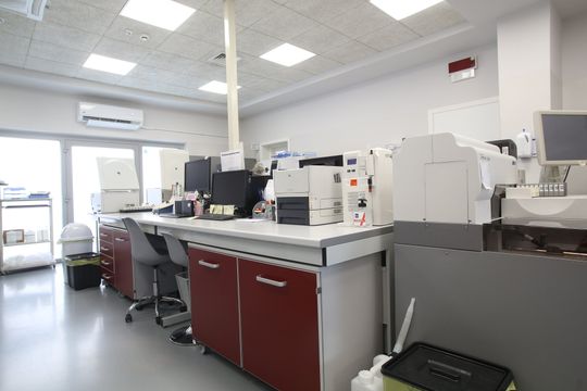 laboratorio di analisi Alhena