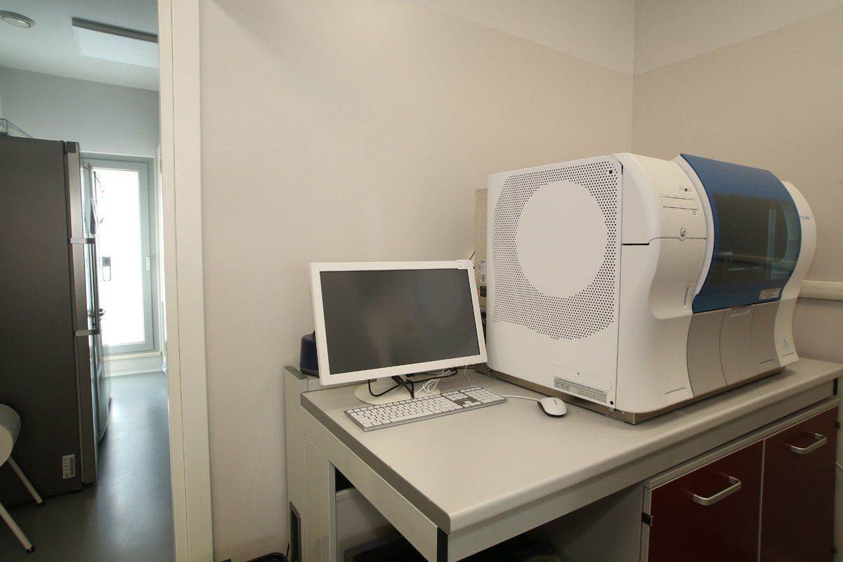 laboratorio analisi Alhena Pescara 2