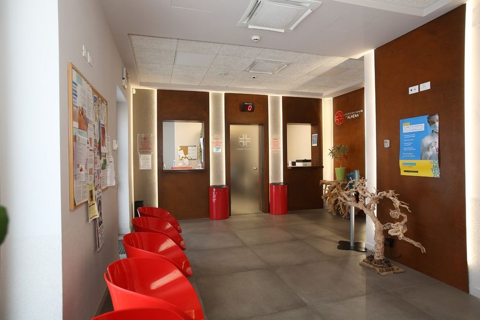sala d'attesa di un centro medico