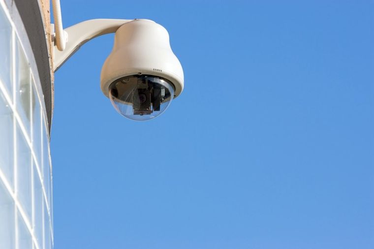 Sistema di sorveglianza di nuova generazione con telecamera a cupola