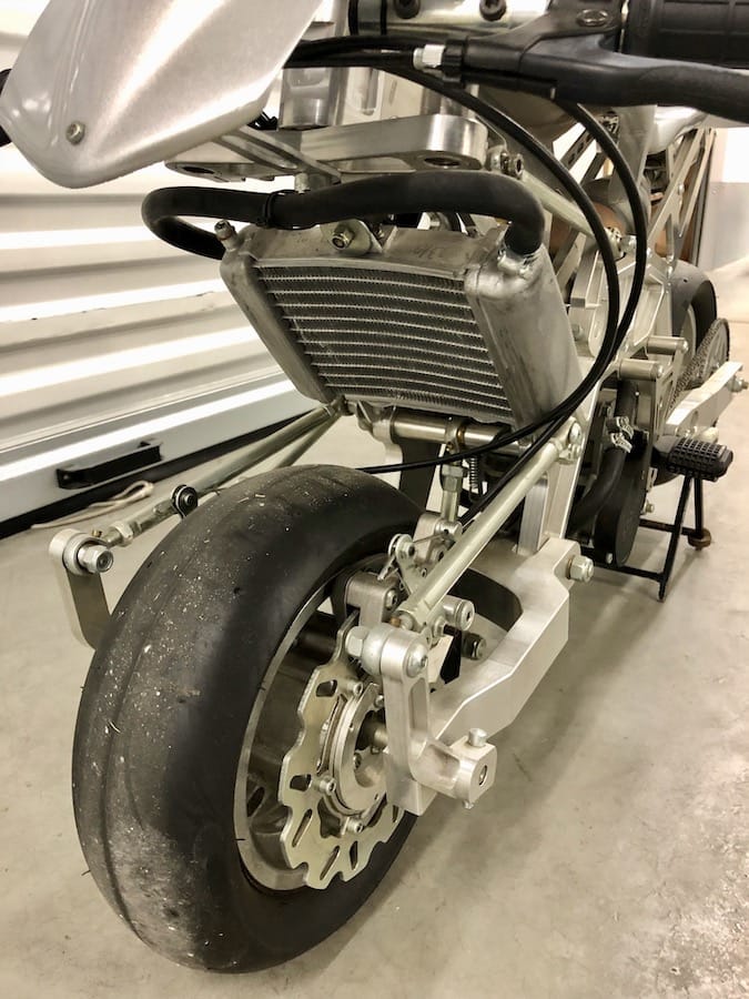 vyrus 50c32t front closeup