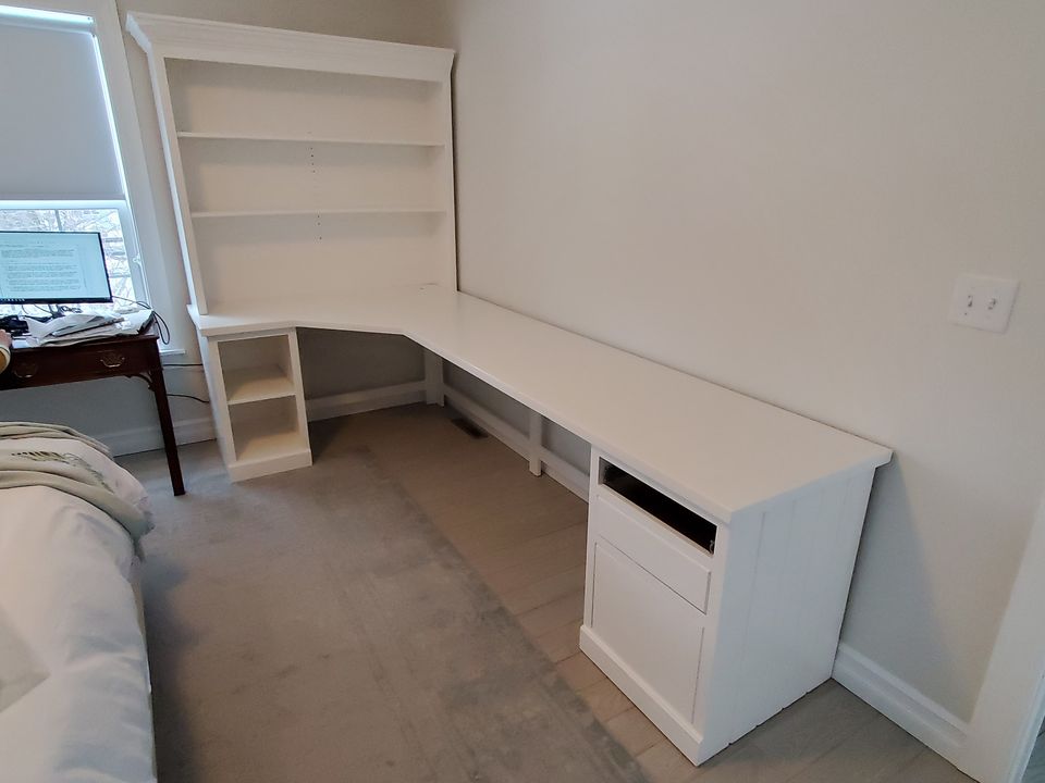 Custom Office Desk — Auburn, NY — Auburn Furniture Service Inc.